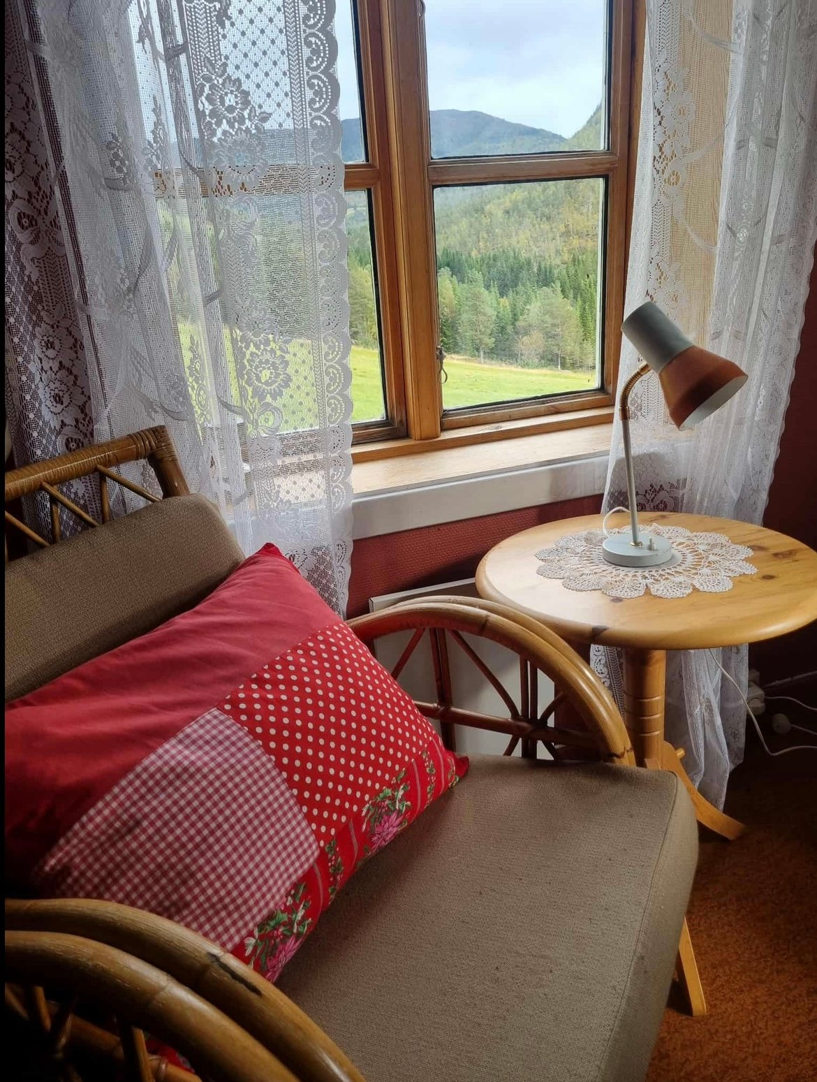 Overnatting Skogli Gard Ofredalen – farm stay near Årdal hunting grounds